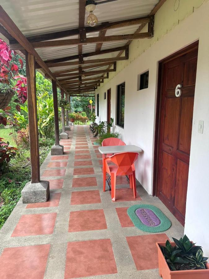 River Side Lodge Horquetas Exterior foto
